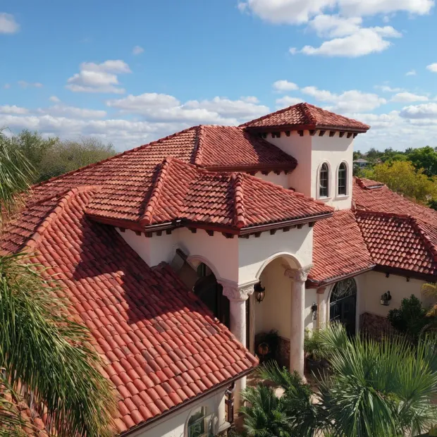 Full-service roofing company Lehigh Acres Florida, re-roofing experts Lehigh Acres, and GAF President’s Club contractors delivering premium roof replacements for Lee County homes.