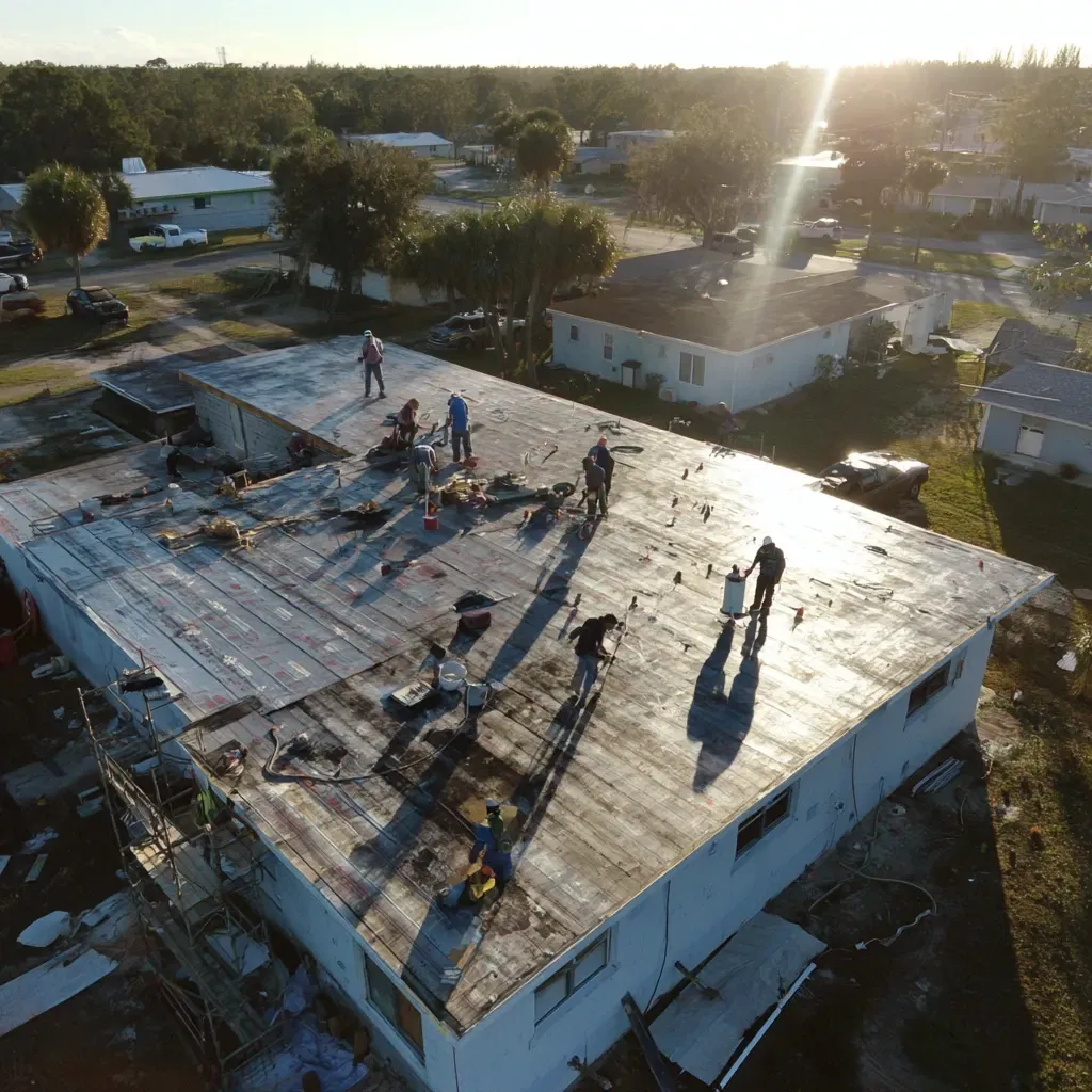 Professional commercial flat roof installation Lehigh Acres FL for warehouses, strip malls, offices, and industrial complexes.
