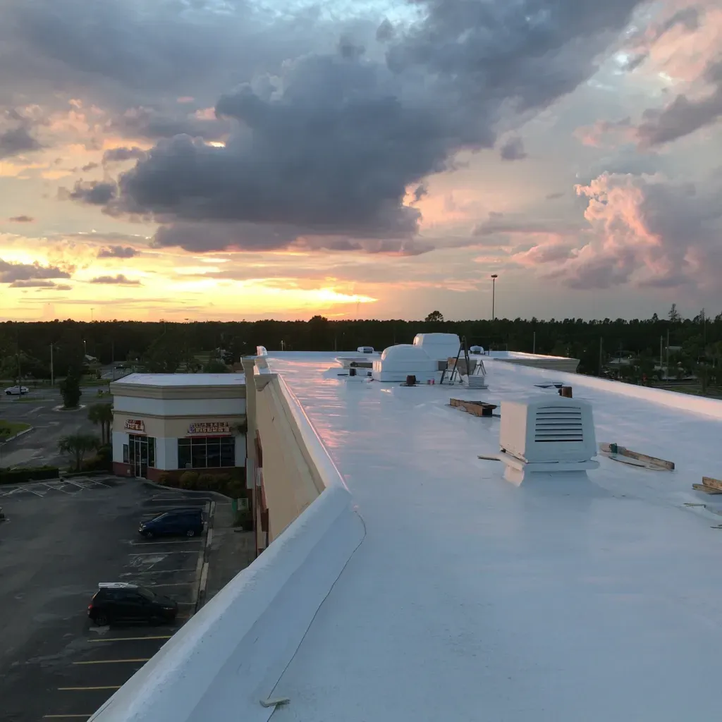 Long-term solutions for commercial flat roof repair in Lehigh Acres FL with fabric-reinforced liquid membranes and full adhesion.