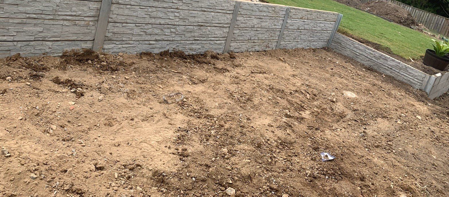 Grey Feature Stone Concrete Sleeper Retaining Wall - Residential— in Gold Coast, QLD