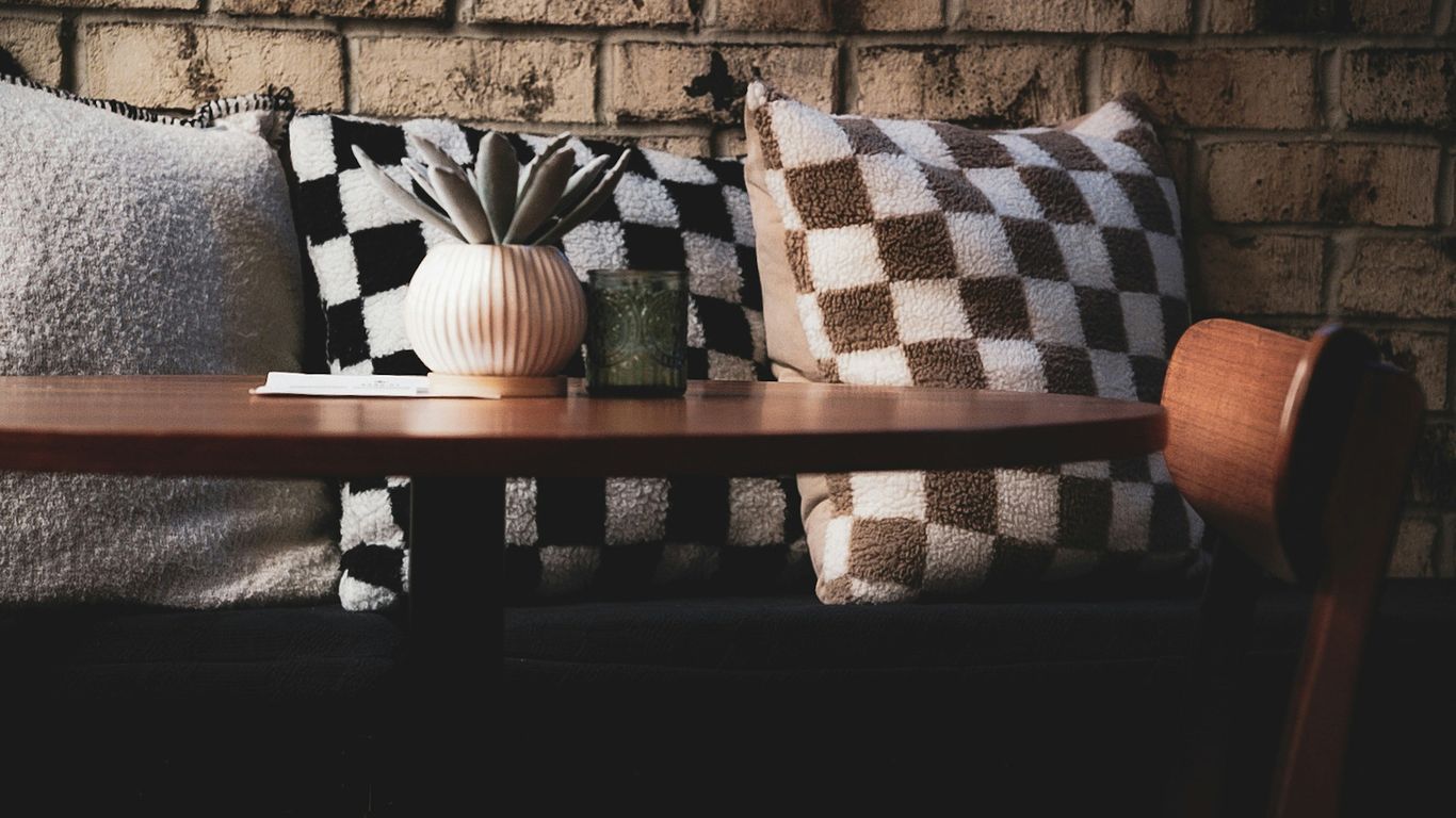 home staging tips for fall