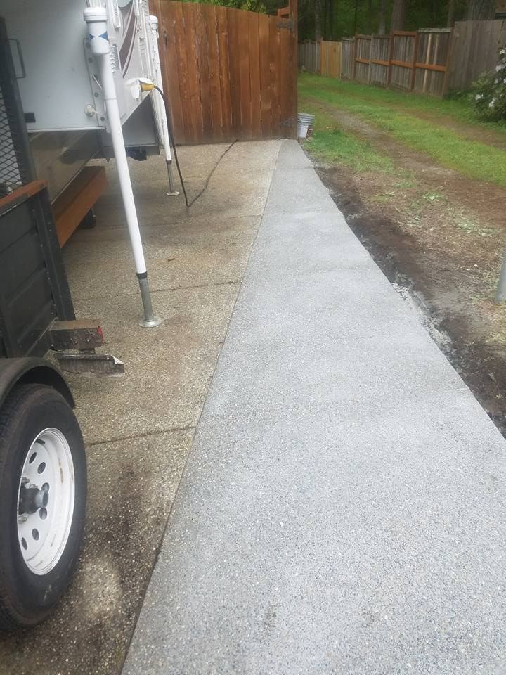 exposed aggregate concrete driveway extension