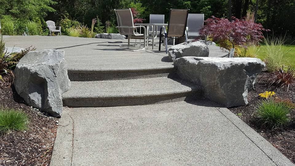 custom backyard patio installation
