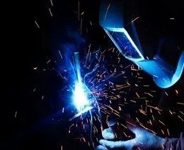 rifinitura dei metalli