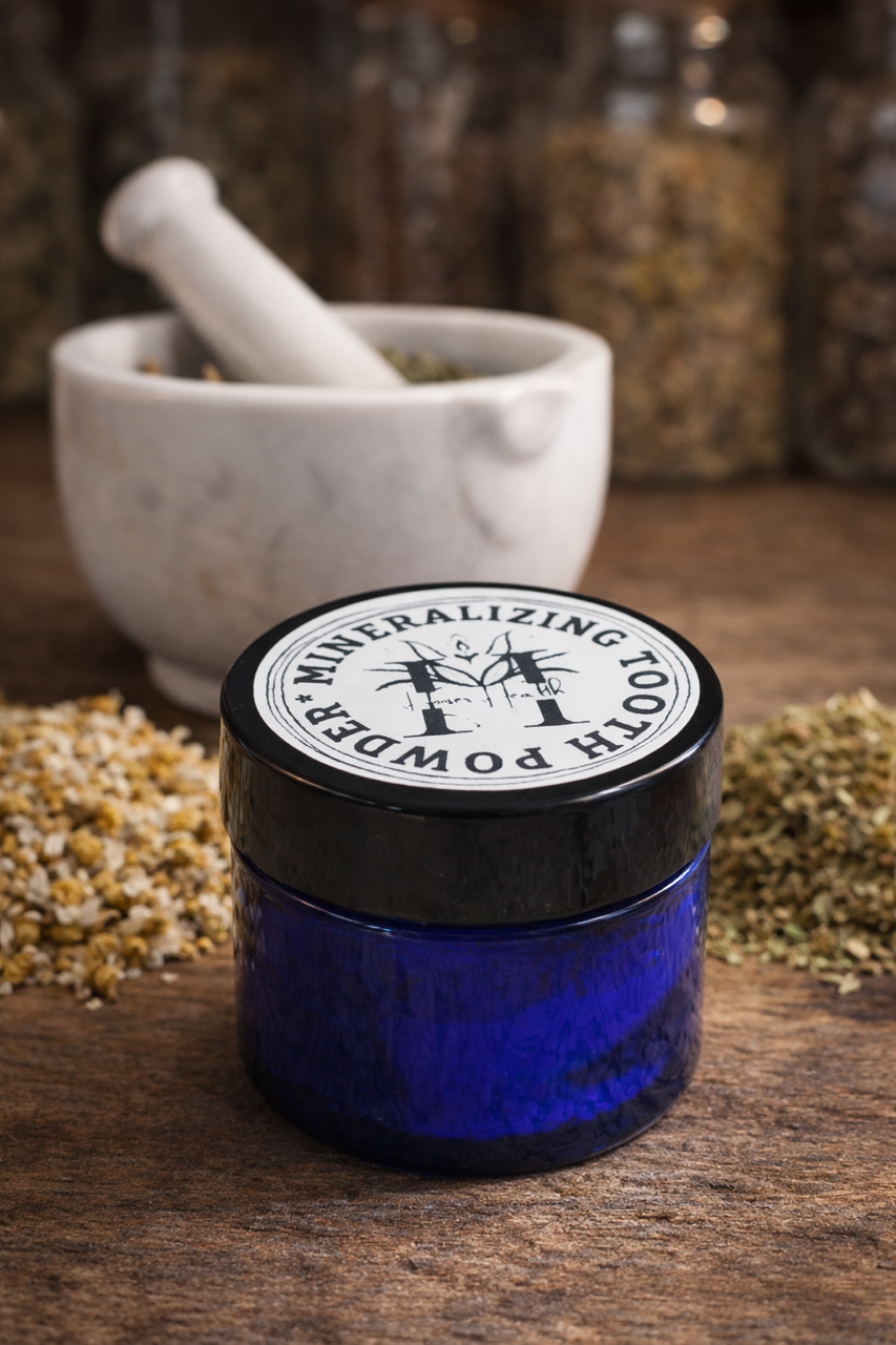 Mineralizing Tooth Powder