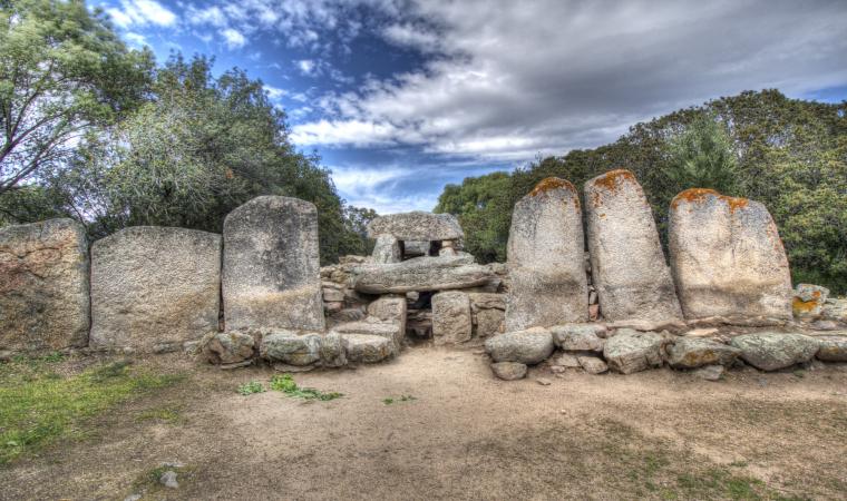 ingresso di un nuraghe