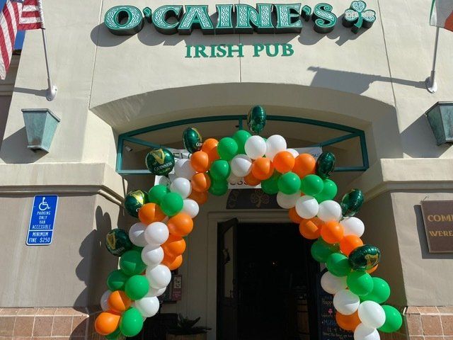 Orange, green & white arch