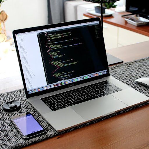 Mau Hasil Web Cepat? Sewa Jasa Pembuatan Website Surabaya Ini