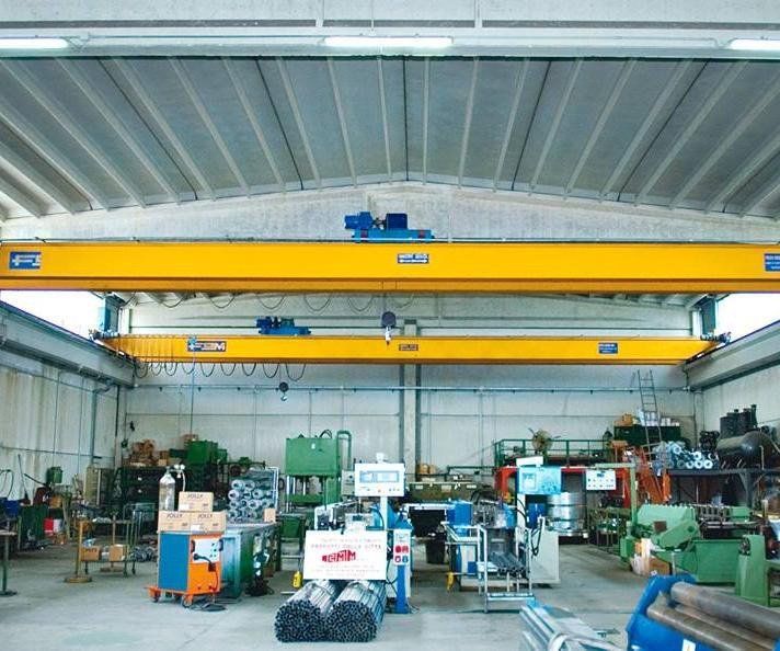 magazzino prodotti in metallo