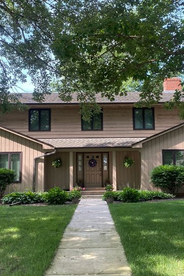 Front of The House — Galesburg, IL — Templeton Roofing Company