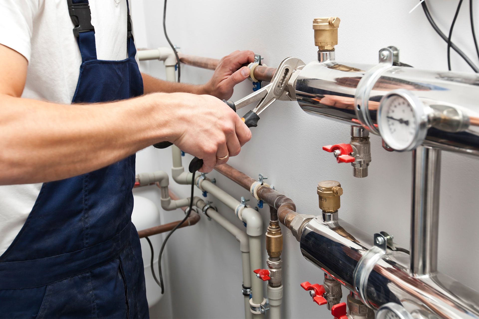 7 Water Heater Maintenance Signs You Shouldn’t Ignore