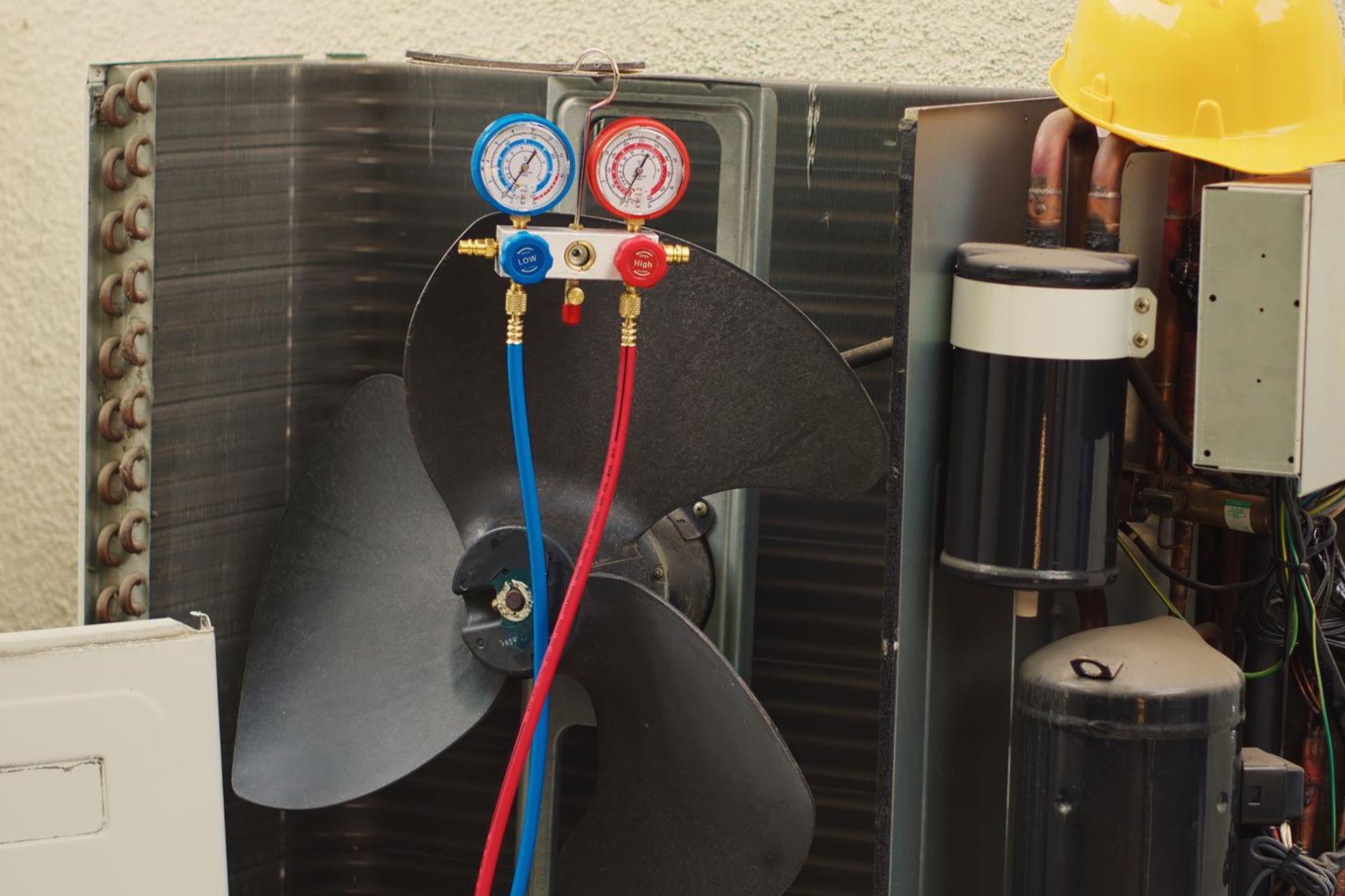 How to Tell If AC Condenser Fan Motor Is Bad