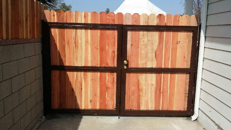 Privacy Fence — Installation in Inglewood, CA - King Dave Fence