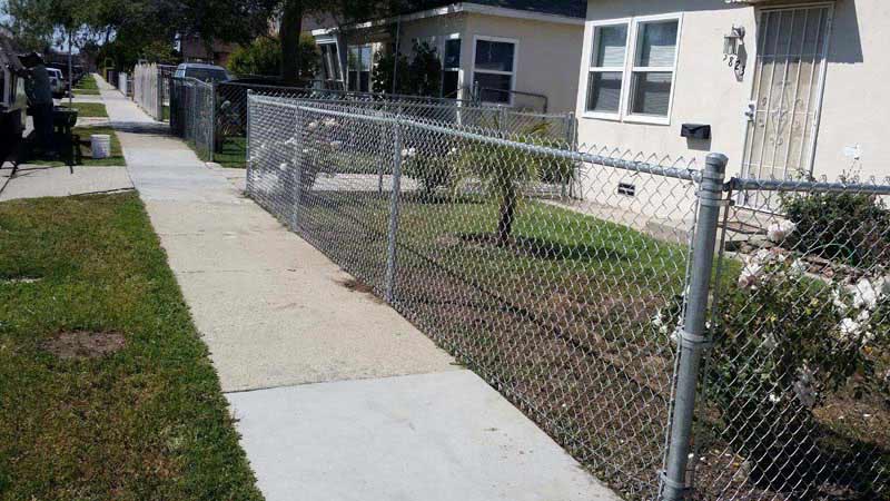 Chain Link Yard Fence — Installation in Inglewood, CA - King Dave Fence