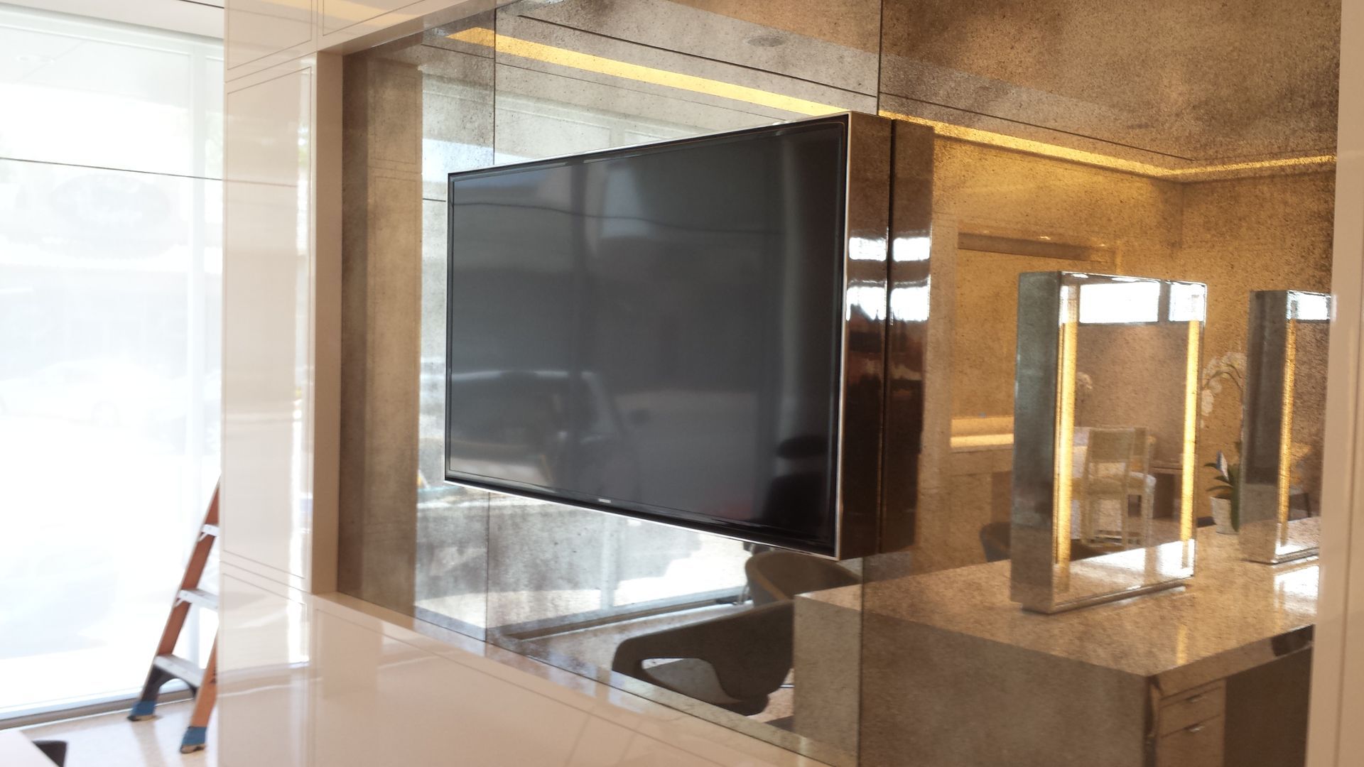 Modern Wall LCD — Greenville, TX — LM Fabrication, Inc.