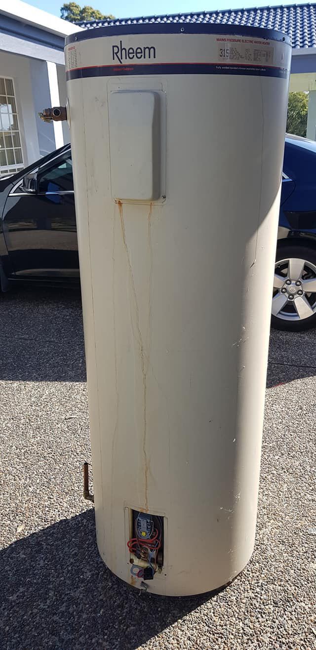 Rheem water heater tank — Hot Water Systems in Port Macquarie, NSW