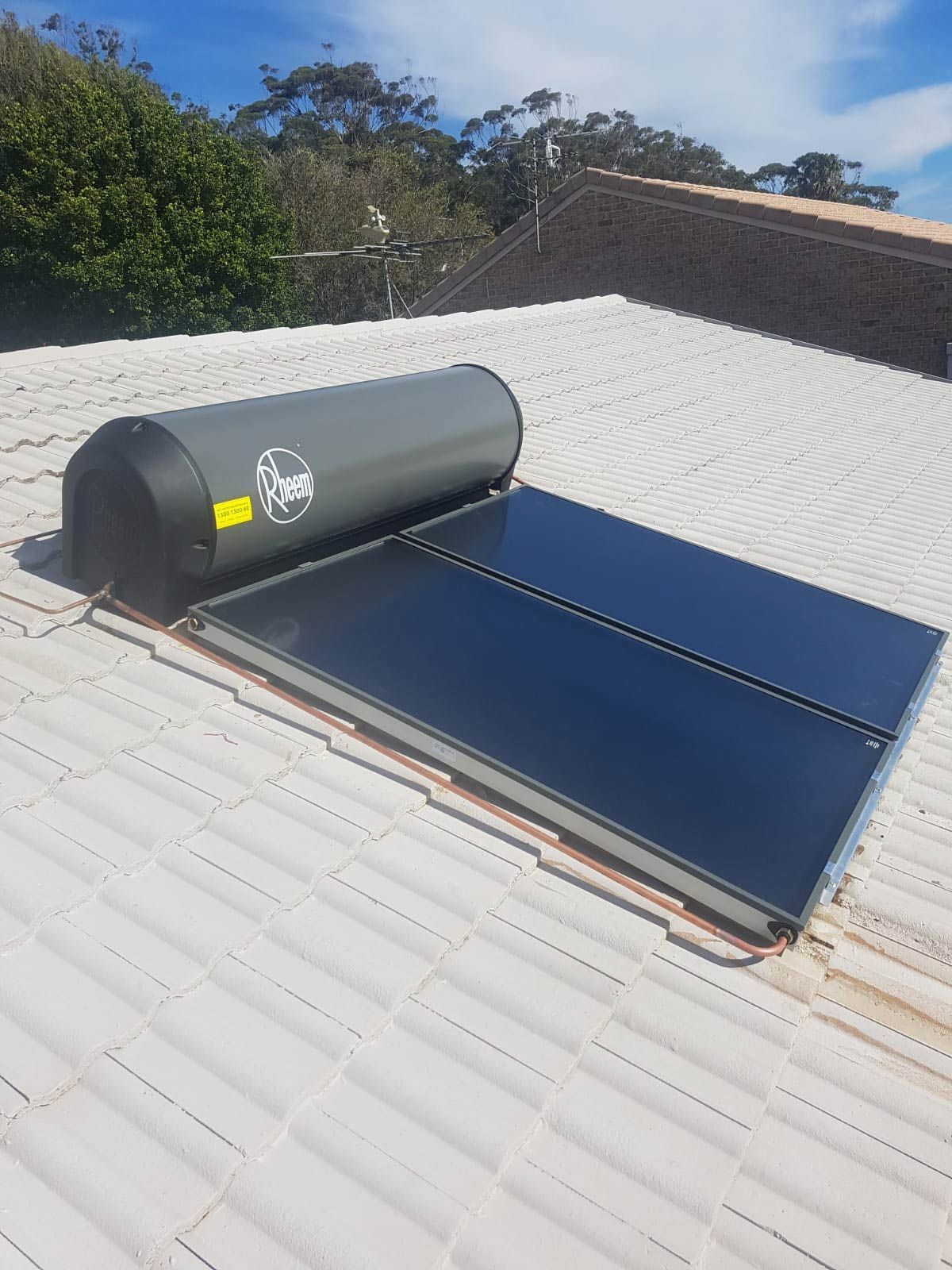 Rheem solar water heater — Solar Hot Water System in Port Macquarie NSW