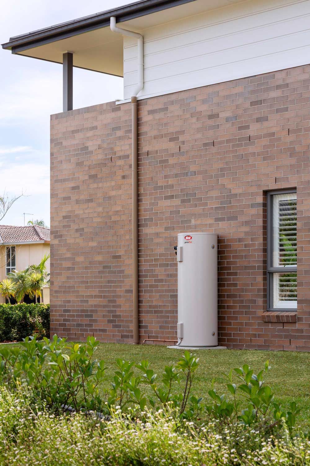 Water Heater tank side view — Hot Water Systems in Laurieton, NSW