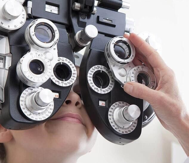 Dr. Edgard José Echeverría Rosas