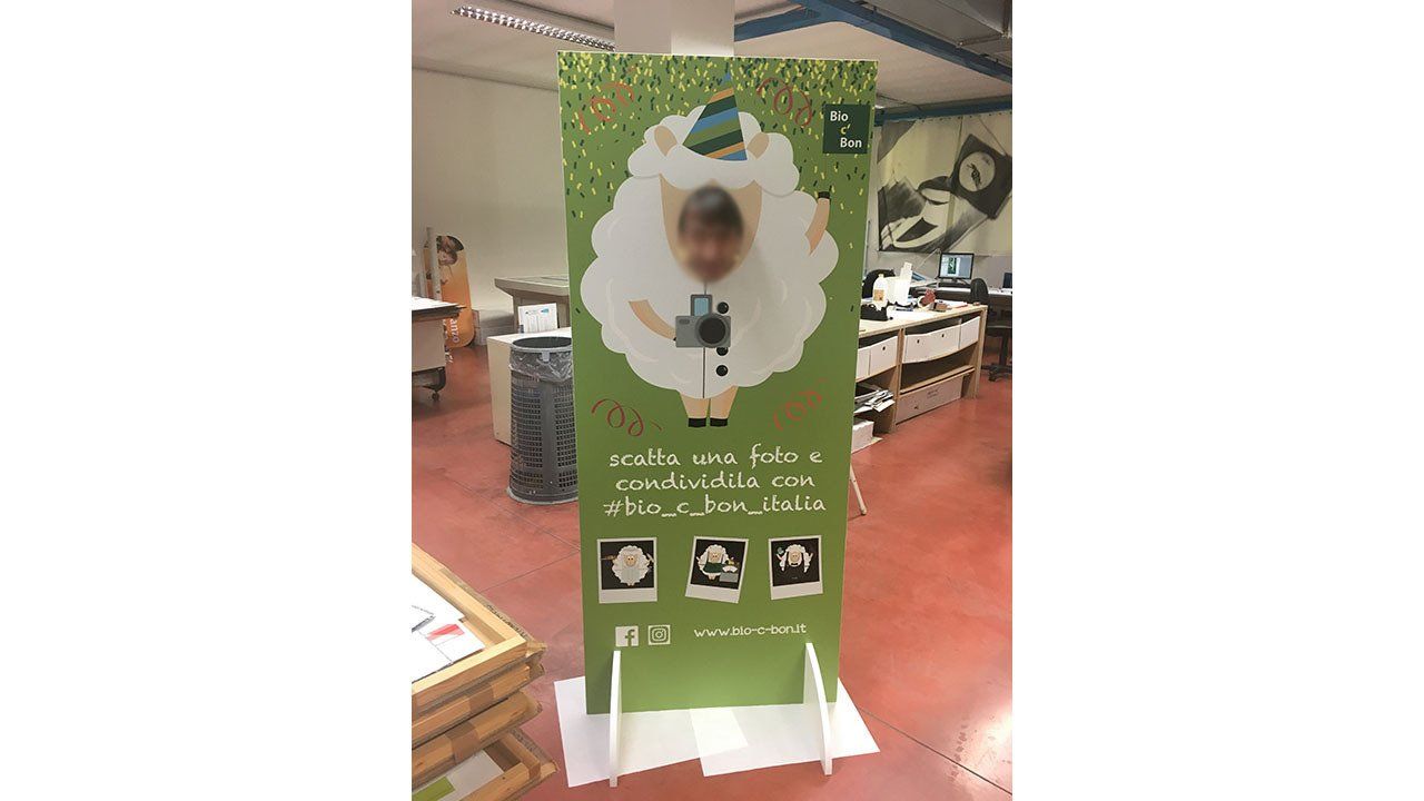 ESP-FO901_Espositore in Forex Promozionale