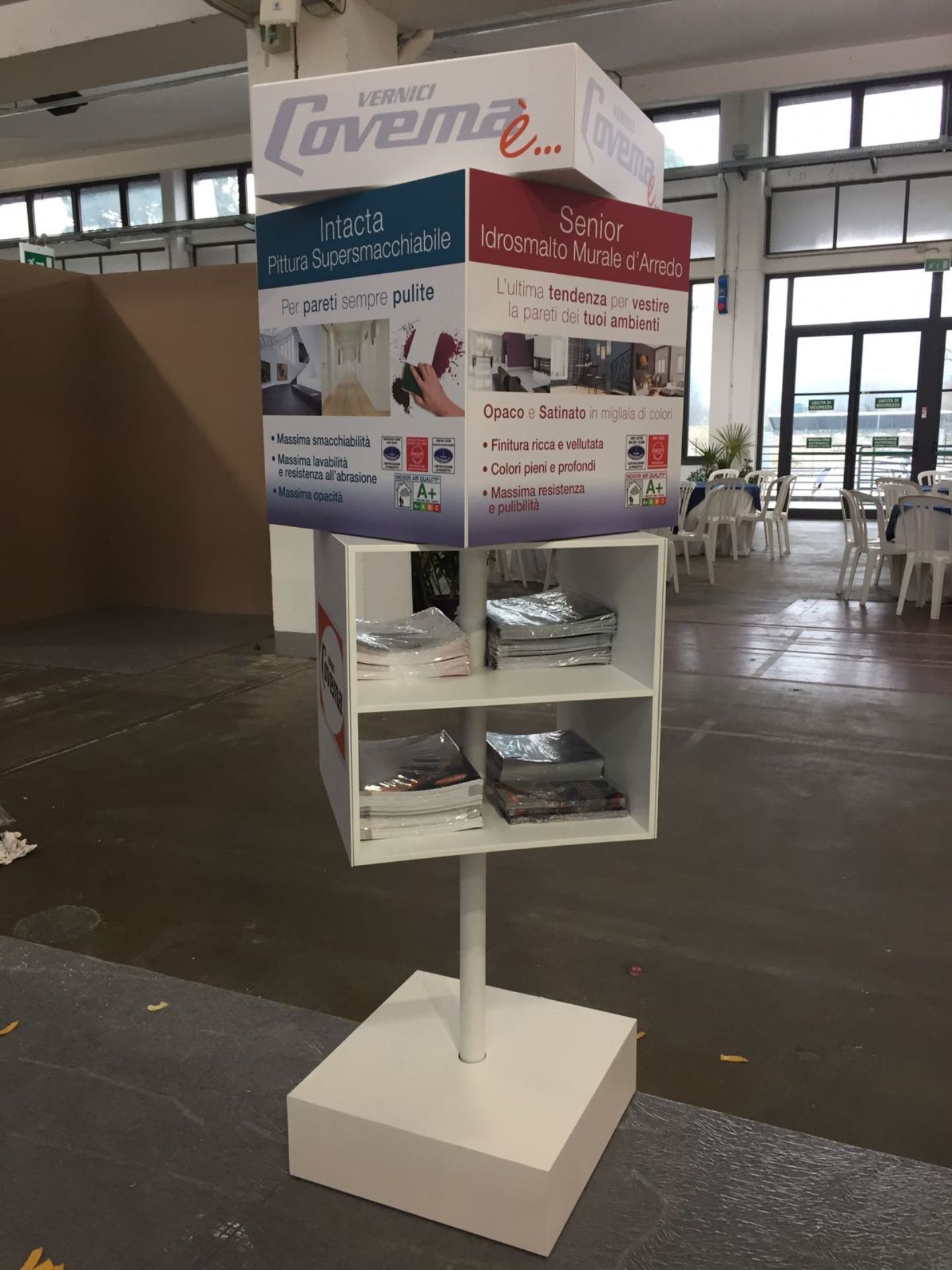 ESP-LE901_Espositore in Legno Girevole Triplo