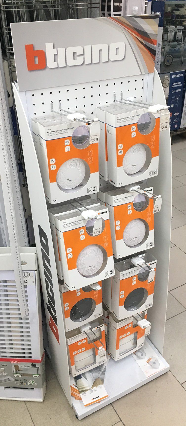 ESP-ME900_Espositore in Metallo e Velette in Forex