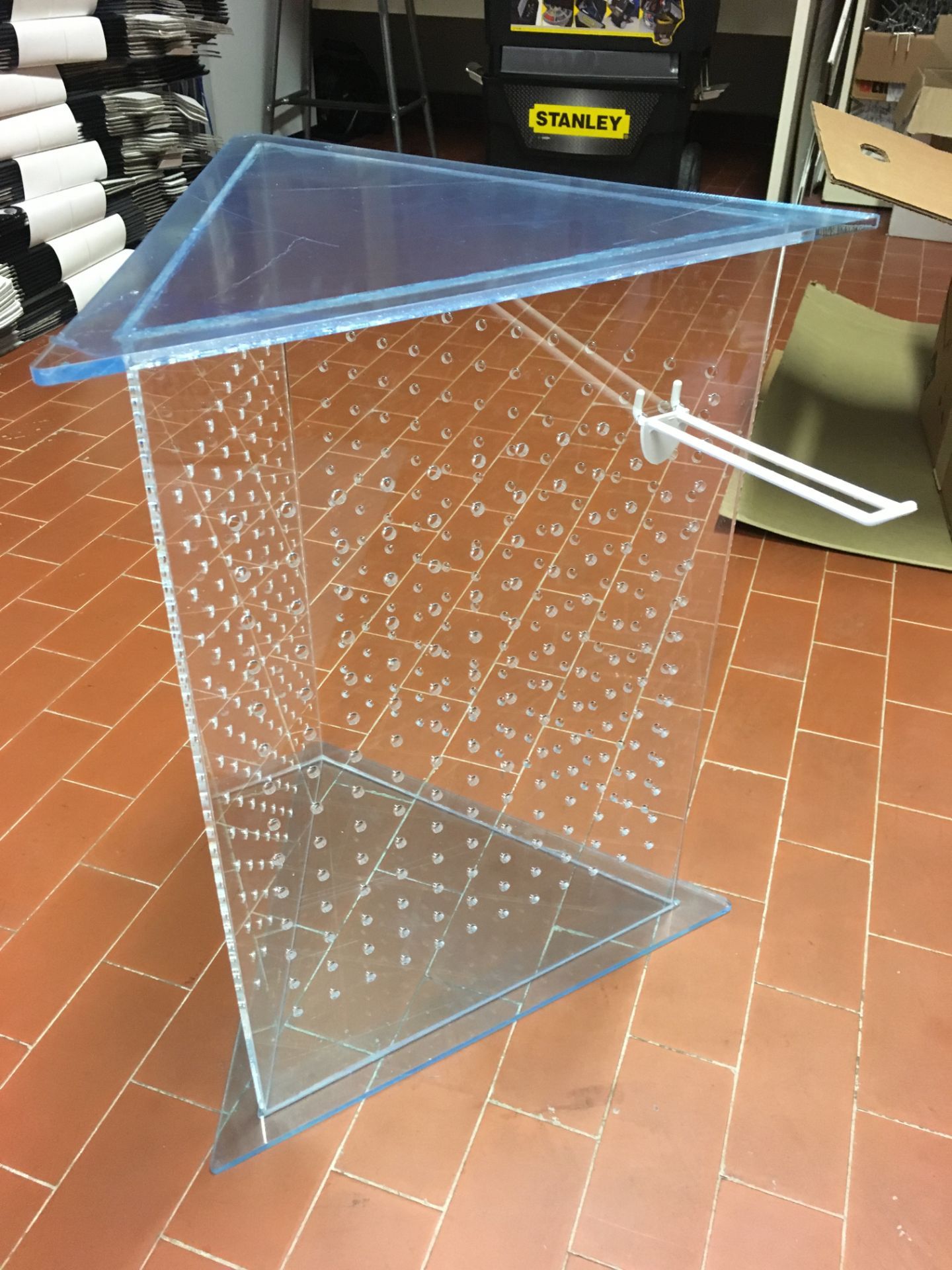 ESP-PX501_Espositore in Plexiglas per Ganci Appenderia