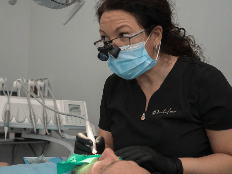 MSc.др. Маринна Рудакова |  Стоматологи клиники Dental Shop