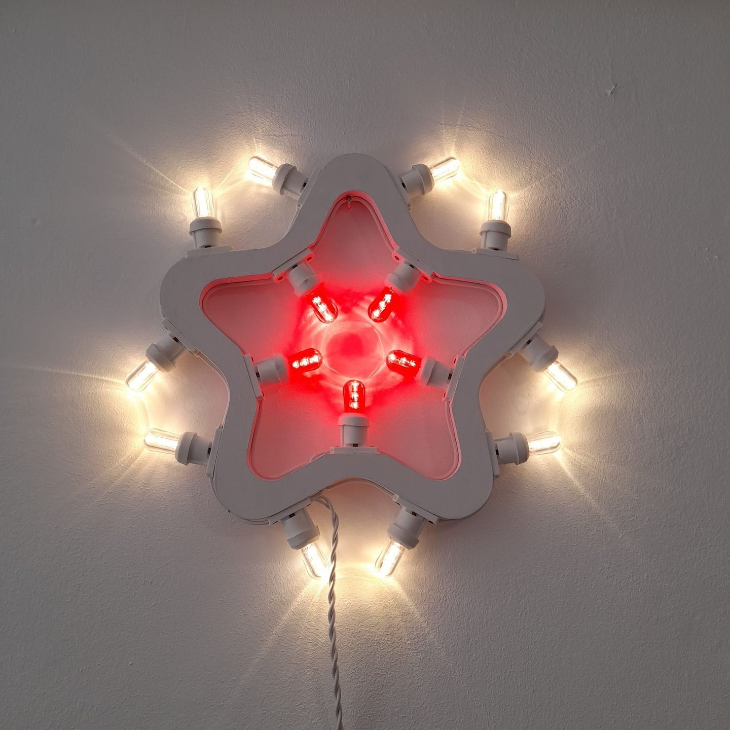 stella rossa e gialla