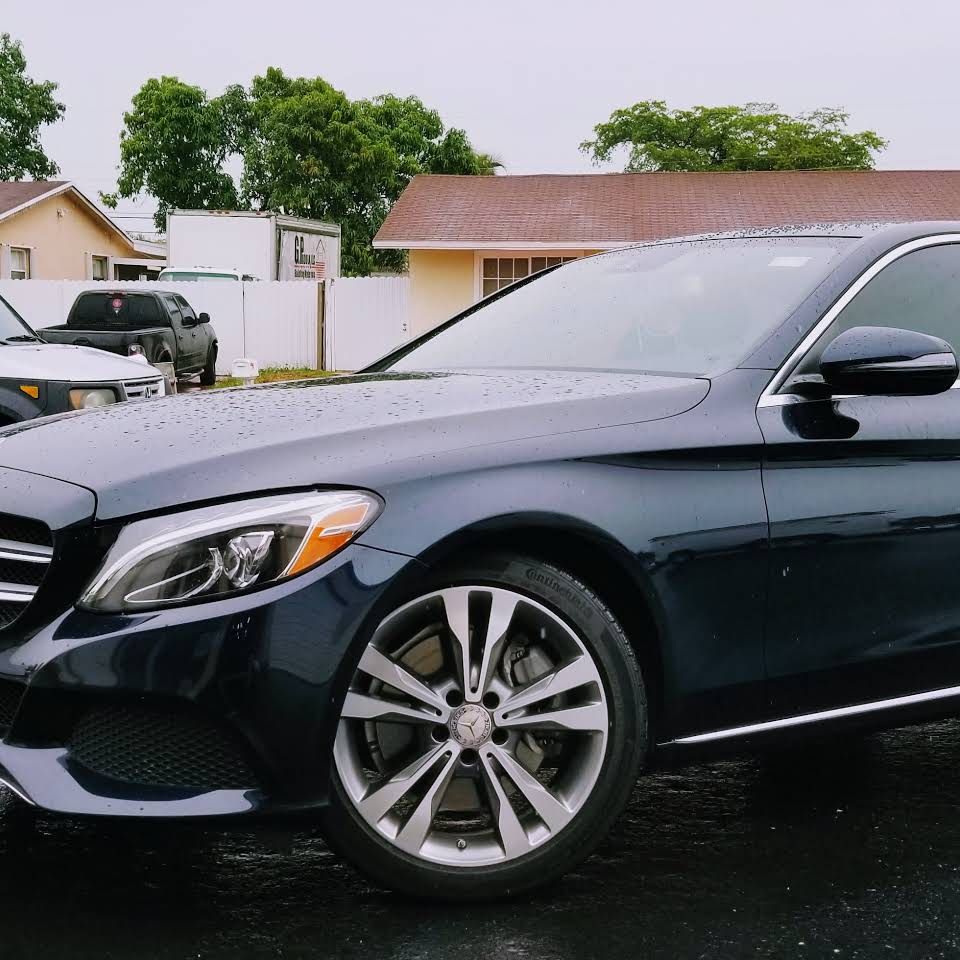 Luxurious Black Car — Miramar, FL — Oscar Tint Solutions