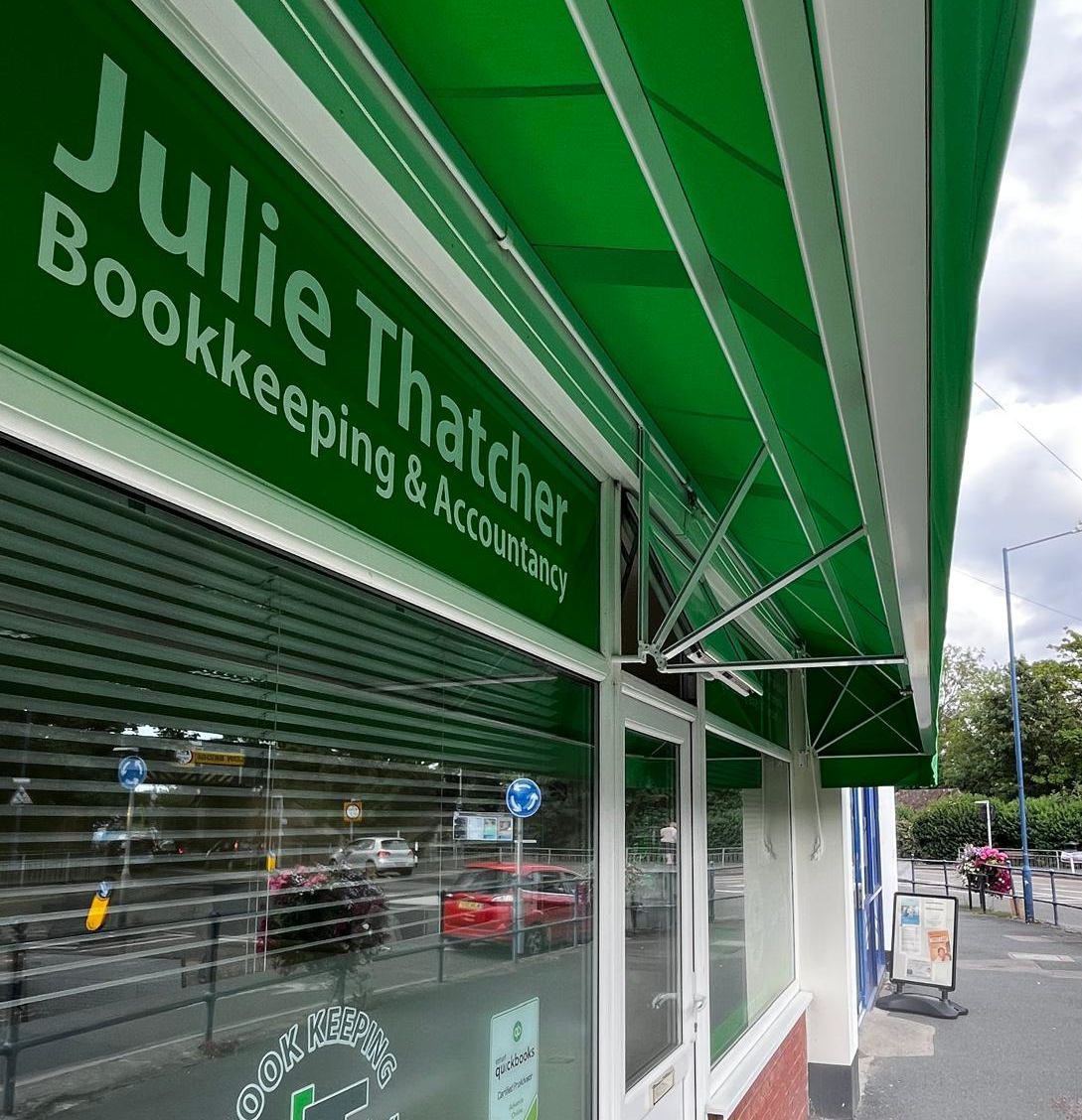 Dutch canopy for local accountant