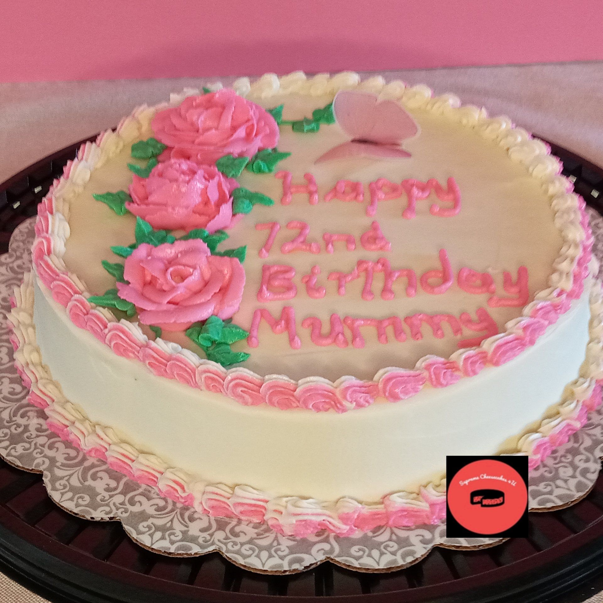 A birthday cake that says happy 12th birthday mummy on it