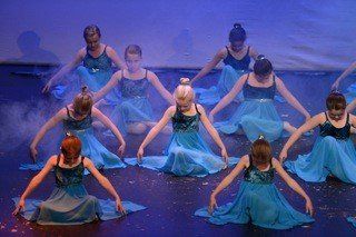 dance students example 11