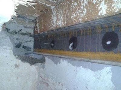 cantiere per la ristrutturazione di un tetto