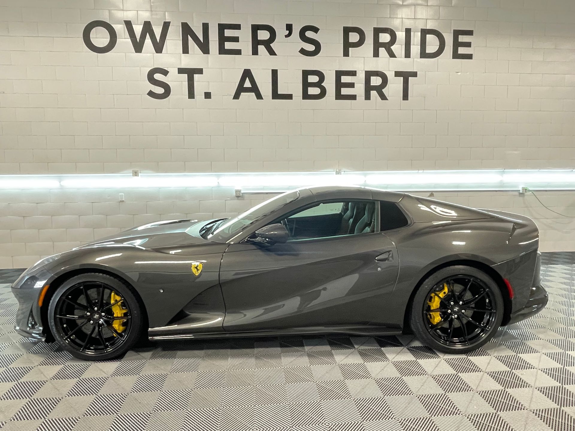 2020 Ferrari 812 Superfast