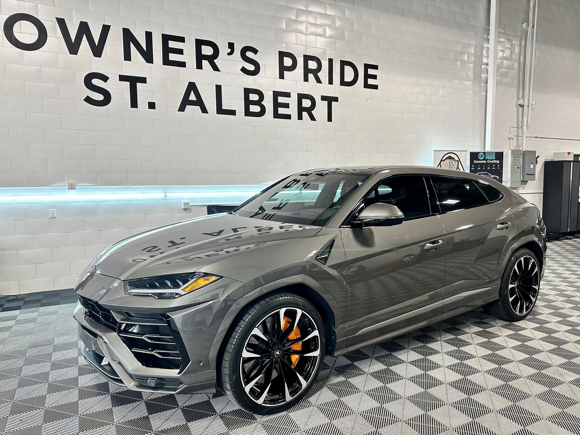 2019 Lamborghini Urus