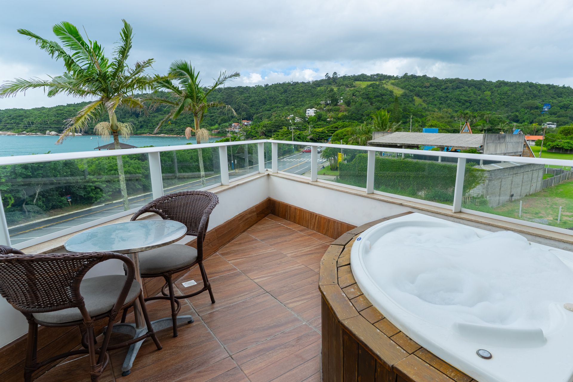 jacuzzi