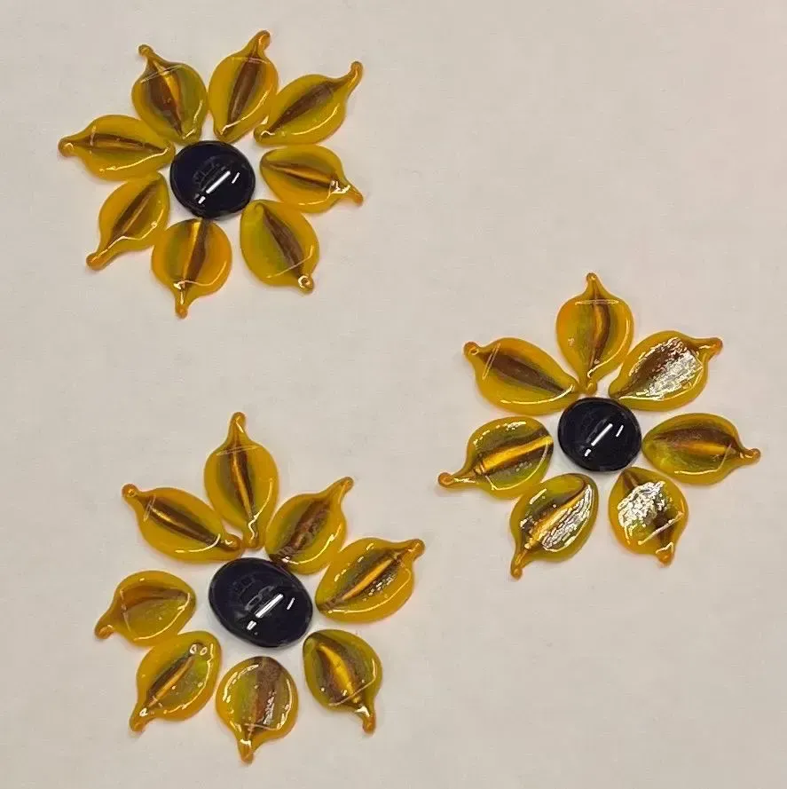 Coe 96 Murrini Petal Sun Flower 1 oz