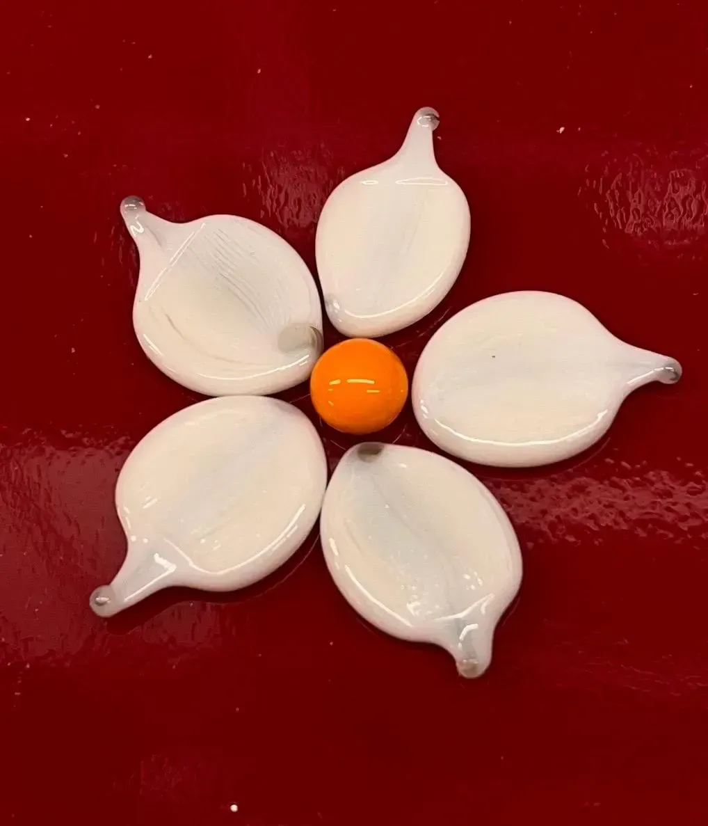 Coe 96 Murrini Petal Lunar Whisp