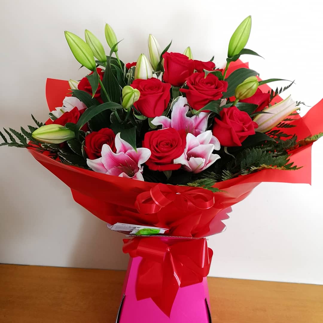 Wedding flowers and bouquets in Croydon Kane's Quality Florist
