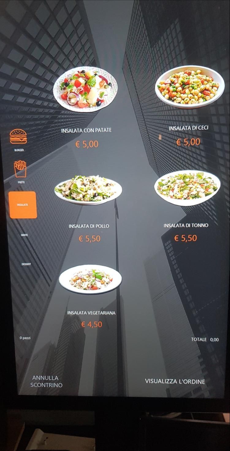 Un monitor di computer che mostra il menù di un ristorante.