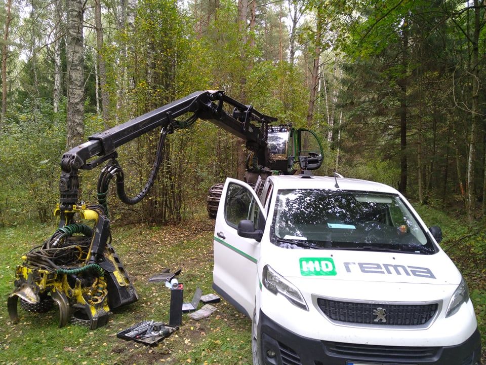 Miško technikos remontas