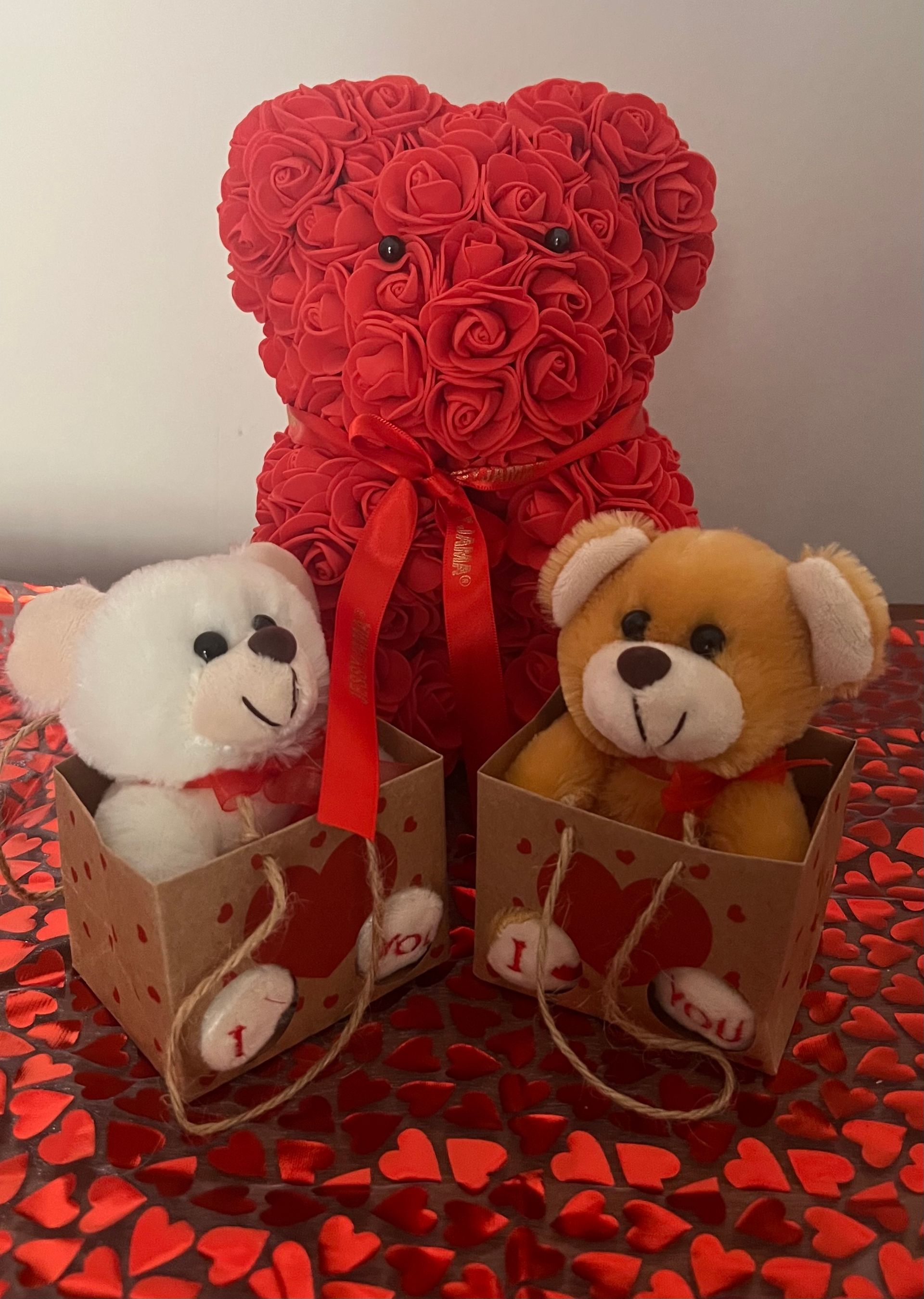 Orsetto dell'amore con orsacchiotto e candela