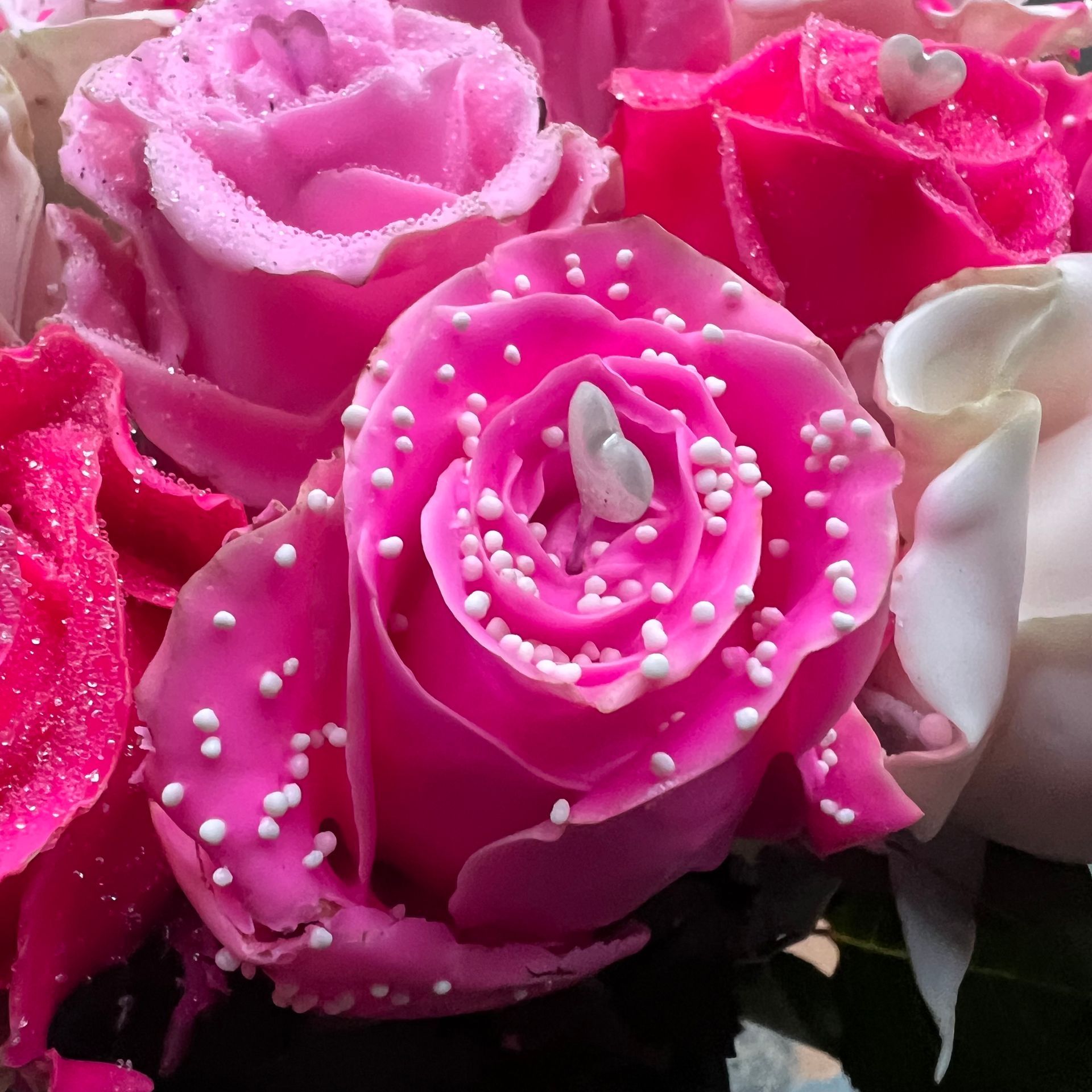 Rose ricoperte di cioccolato profumate