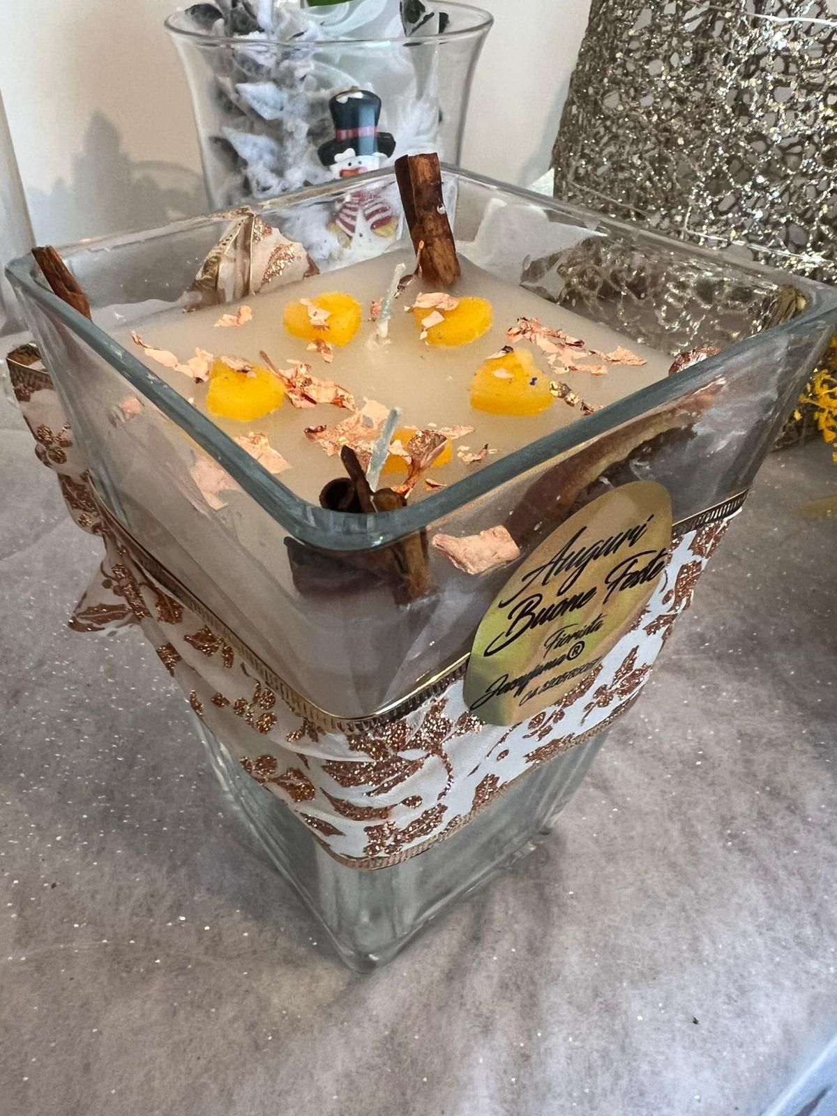 Candela aromatizzata