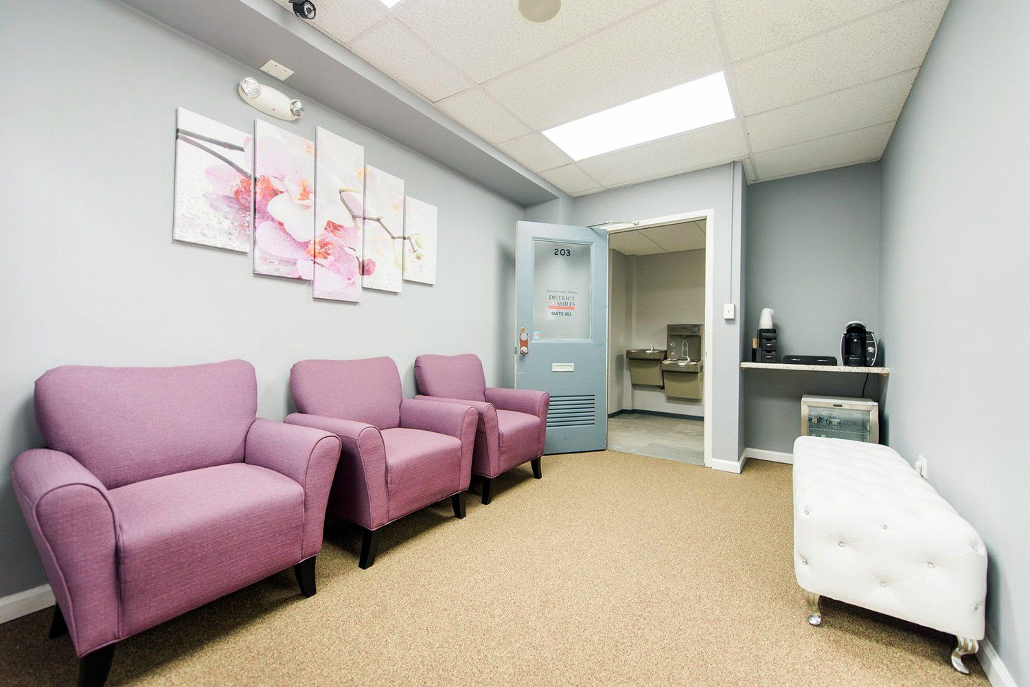 district smiles waiting area angle 3