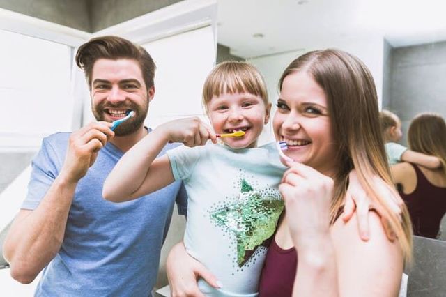 8 Ways a Family Dentist Can Improve Your Family's Oral Health