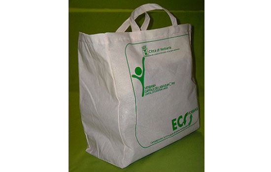 borsa con soffietto e manici