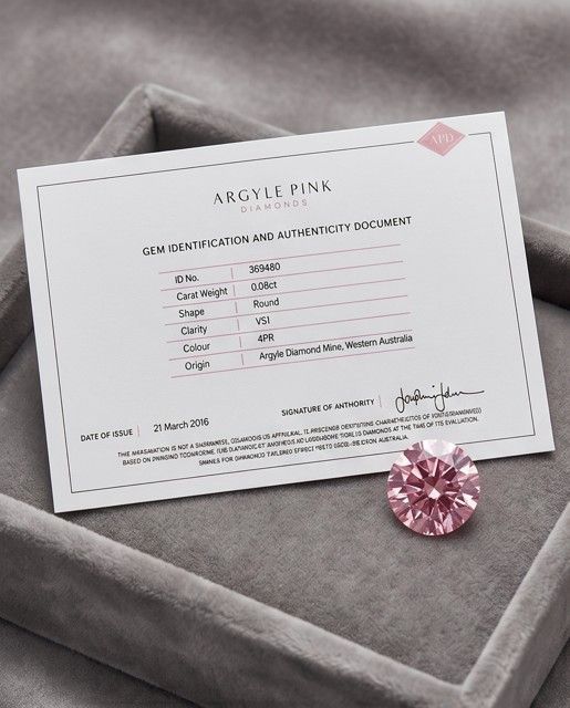 CERTIFIED ARGYLE Round Diamond 0.08ct 4PR VS1