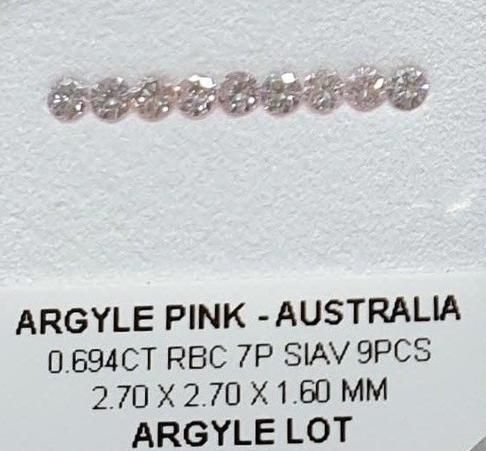 ORIGIN ARGYLE Round Diamonds 7PR 9 = 0.69ct SIAV
